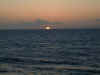 hnymn-maui-bigbeach-sunset-2-600.jpg (60161 bytes)