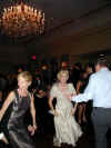 wdg-rcptn-jackie-dave-dd-dancing-600.jpg (69494 bytes)