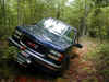 jnkrdg-0009-truck-on-hill-600.JPG (132399 bytes)