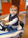 20030104-simon-first-haircut-02-before-600.jpg (71730 bytes)