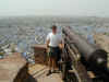 in-pow-jod-mehrangarh-fort-cannon-dan-2-600.jpg (88005 bytes)