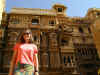 in-pow-jsm-haveli-front-kristen-600.jpg (95811 bytes)