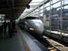 ja-hir-bullet-train-600.jpg (93897 bytes)