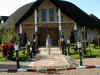 tz-kil-arusha-cultural-heritage-building-kristen-600.jpg (104164 bytes)