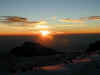 tz-kil-d5s-uhuru-pk-sunrise-5-600.jpg (43597 bytes)