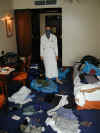 nb-norfolk-hotel-laundry-sort-kristen-600.jpg (75372 bytes)