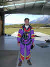 nz-que-skydive-prep-dan-600.jpg (75033 bytes)