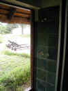 ng-safari-suite-shower-to-pool-600.jpg (76175 bytes)