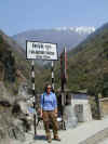 ti-kodari-zhangmu-friendship-bridge-kristen-view-600.jpg (86567 bytes)